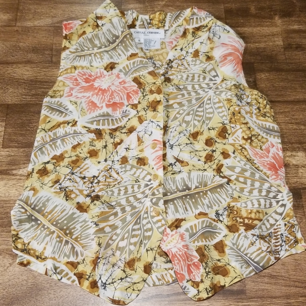 100% Silk Sleeveless Button Down